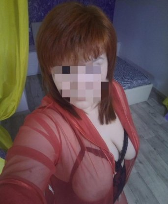 Моя опытность и определенный талант позволяют мне удовлетворить все твои самые грязные фантазии. Опыт в сфере интимных услуг позволяет мне предложить тебе разнообразие экстазных возможностей. 💋 Я обеспечиваю полное удовлетворение и море наслаждения, умею слушать и подстраиваться под каждого партнера. 🌟 Мои услуги определенно стоят каждой минуты, проведенной со мной. В Москве я всегда доступна для тебя, так что, не спеши, и выбери меня, потому что я заслуживаю самого жгучего секса. 🔥 Доверься мне, и я подарю тебе незабываемые моменты блаженства. У меня есть отличные отзывы и фото, которые только укрепят твое желание встретиться со мной. 📷 Жду тебя, мой дорогой, чтобы сделать нашу встречу незабываемой. 💫 Юлия